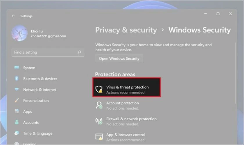 Truy cập bảo vệ chống vi-rút và chọn Bảo vệ khỏi mối đe dọa và virus