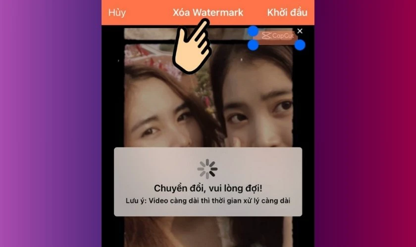 Bạn chỉ cần di chuyển chuột đến phần logo của Capcut và xóa logo