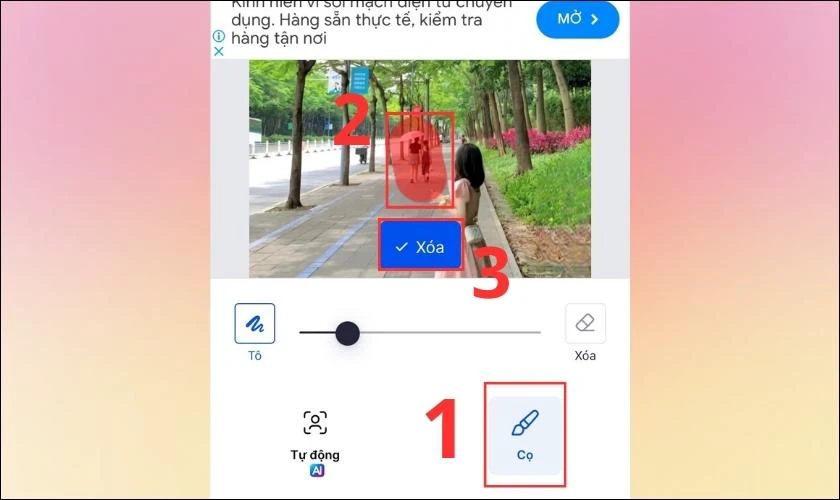 Khi chọn thủ công, ấn vào biểu tượng Cọ và bôi đối tượng cần xóa rồi nhấn tiếp Xóa