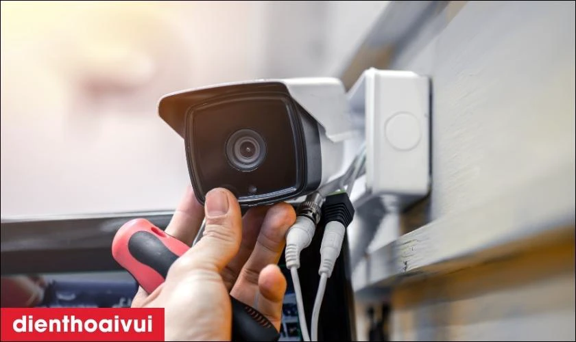 Camera cũ ph&acirc;n loại theo kỹ thuật đường truyền