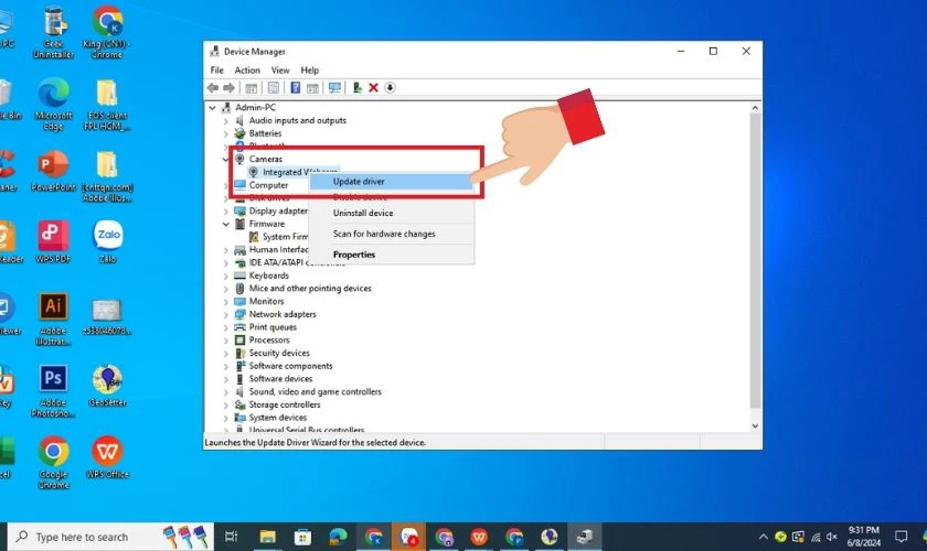 Mở rộng Cameras v&agrave; chọn Update driver cho camera laptop