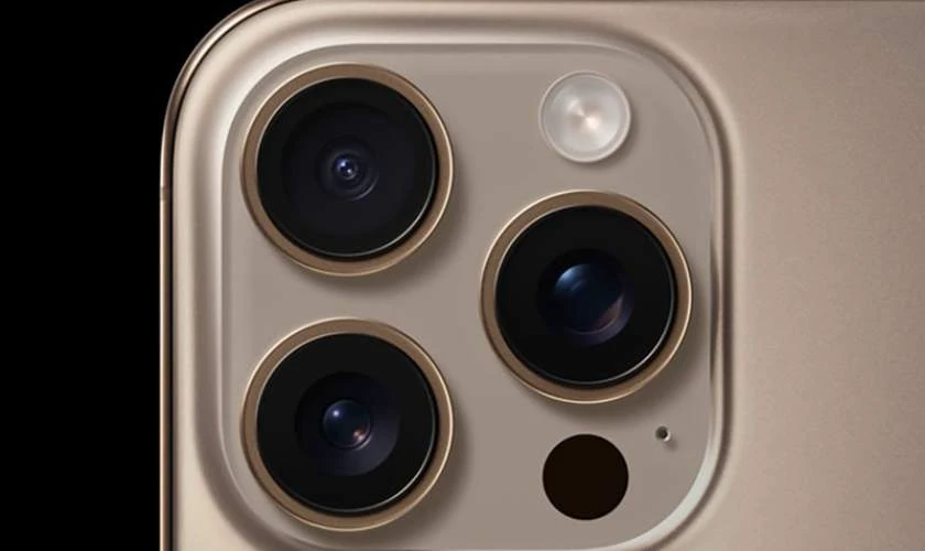 Camera trước TrueDepth của iPhone 16 series có độ phân giải là bao nhiêu