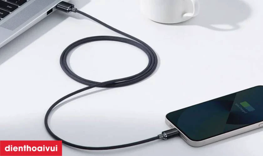 Đặc điểm của C&aacute;p Baseus Crystal Shine USB-C to lightning d&agrave;i 1.2M