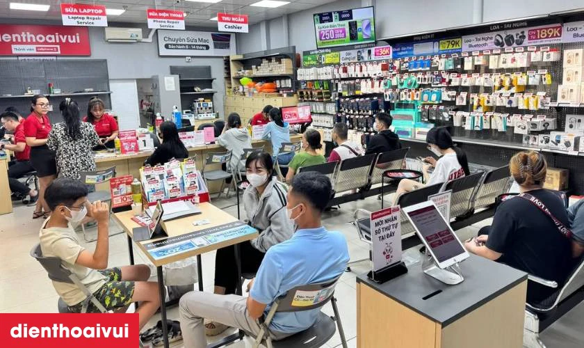 V&igrave; sao n&ecirc;n chọn mua c&aacute;p chuyển đổi Ugreen HDMI 2.0 HD104 1.5m 660820 tại Điện Thoại Vui