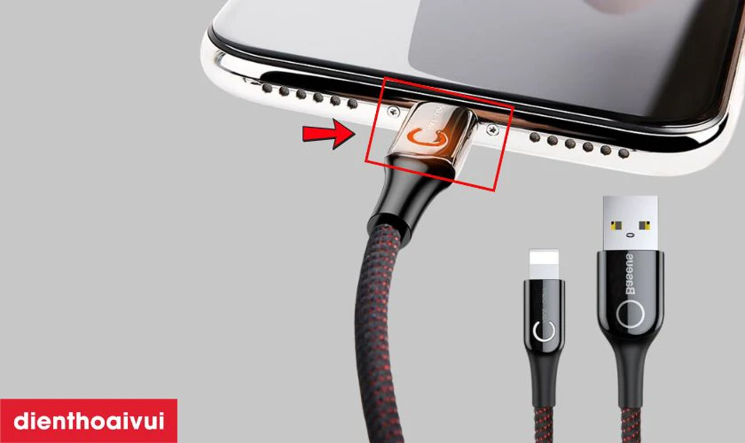 Đ&egrave;n LED th&ocirc;ng minh hiển thị trạng th&aacute;i sạc