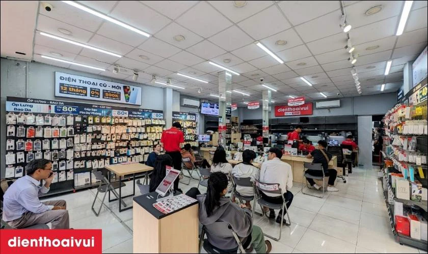 Mua c&aacute;p sạc Aukey ch&iacute;nh h&atilde;ng gi&aacute; tốt tại cửa h&agrave;ng Điện Thoại Vui?
