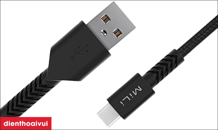 Tốc độ truyền tải nhanh với cổng ra 5V - 2.4A