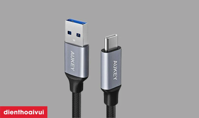 Tương th&iacute;ch với nhiều thiết bị USB-C