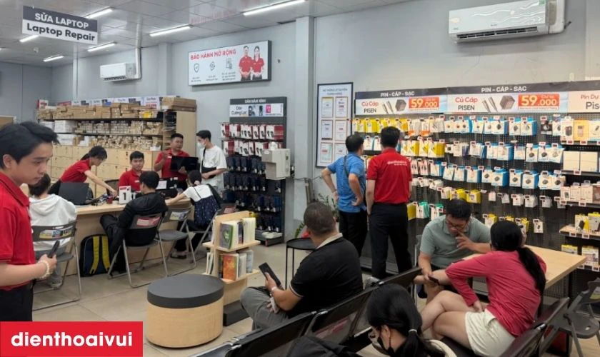 Mua c&aacute;p sạc, phụ kiện ch&iacute;nh h&atilde;ng tại Điện Thoại Vui