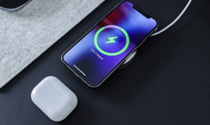 Chuẩn sạc kh&ocirc;ng d&acirc;y Qi l&agrave; g&igrave;