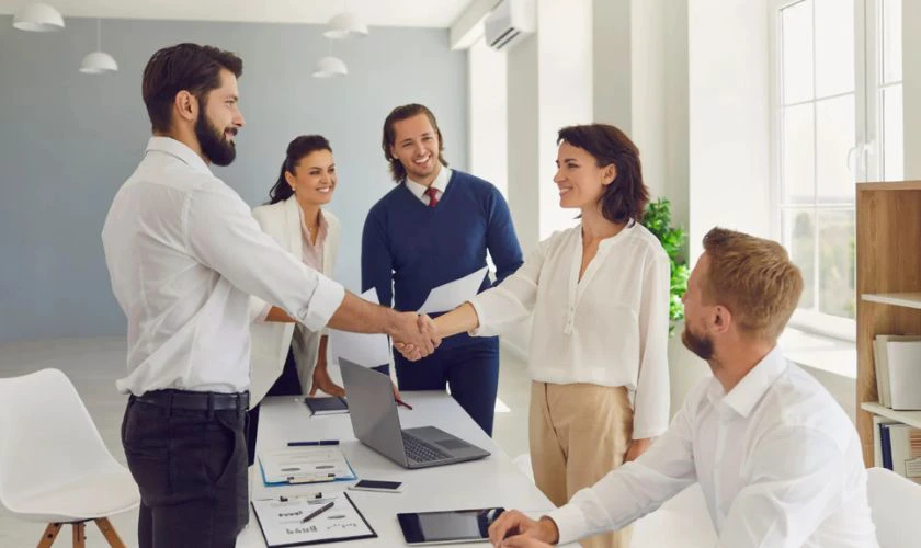 Lời chúc Tết người làm kinh doanh 2026 hay, ý nghĩa