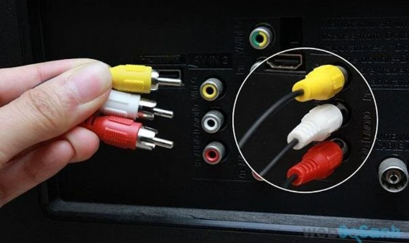 Chuyển &acirc;m thanh tivi Samsung ra loa ngo&agrave;i bằng jack &acirc;m thanh trắng - đỏ