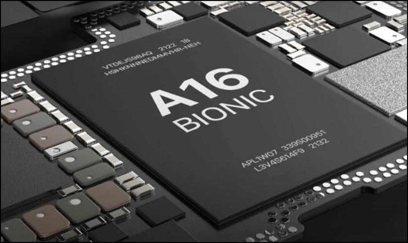 iPhone 15 kế thừa con chip A16 Bionic như iPhone 14 th&igrave; c&oacute; n&ecirc;n mua kh&ocirc;ng?