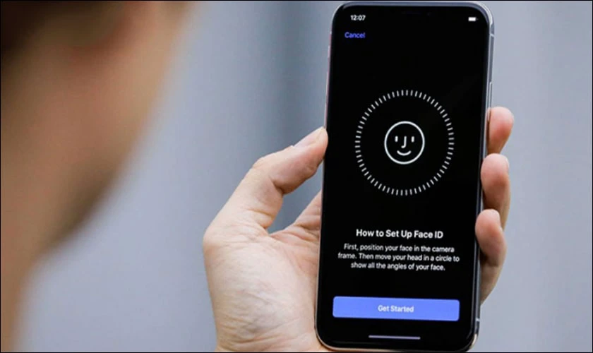 Điện thoại iPhone đột ngột b&aacute;o lỗi Face ID l&agrave; bị g&igrave;?