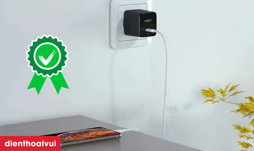 Hướng dẫn sử dụng củ sạc PowerDelivery 18 Aukey PA-Y18 an to&agrave;n