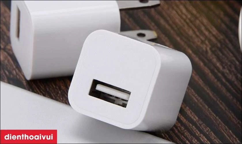 Củ sạc USB l&agrave; g&igrave;