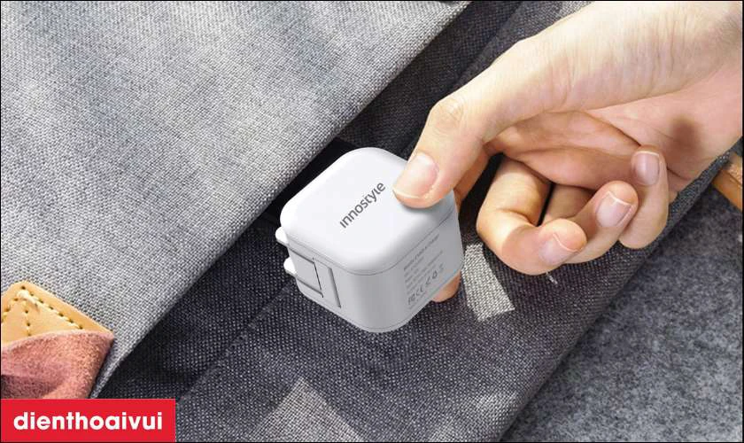 Củ sạc 2 in 1 12W InnoStyle MiniGoo II