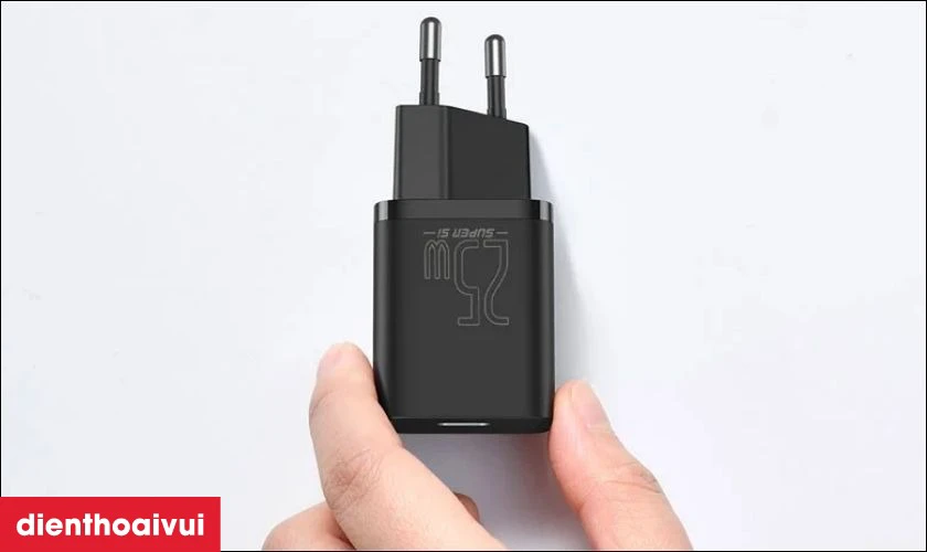 Thiết kế nhỏ gọn dễ d&agrave;ng mang đi mọi nơi