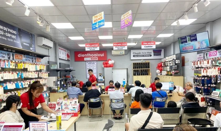 Mua củ sạc mới ch&iacute;nh h&atilde;ng tại HCM v&agrave; H&agrave; Nội