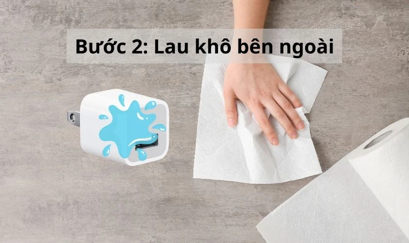 Lau kh&ocirc; b&ecirc;n ngo&agrave;i củ sạc