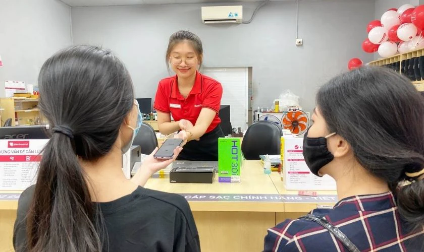Mua điện thoại cũ chính hãng, giá tốt tại Điện Thoại Vui quận 1