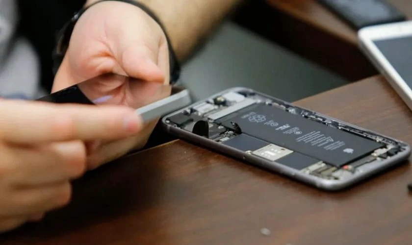 Cửa hàng điện thoại cũ quận 4 uy tín