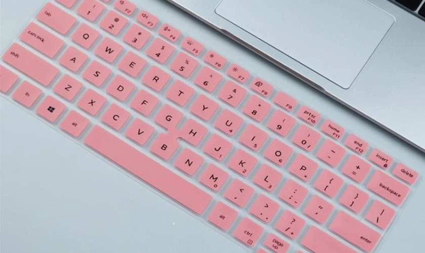Lưu ý trước và sau khi dán bàn phím MacBook