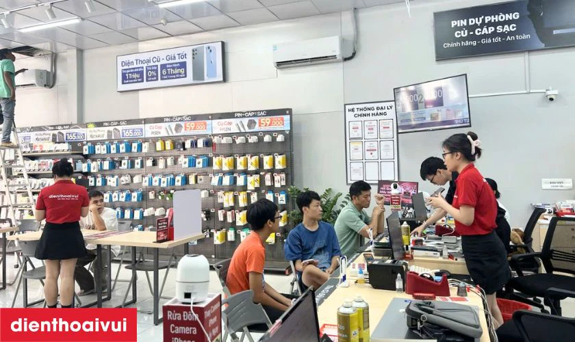 Dán kính cường lực iPhone 16 Pro Kasr tại Điện Thoại Vui