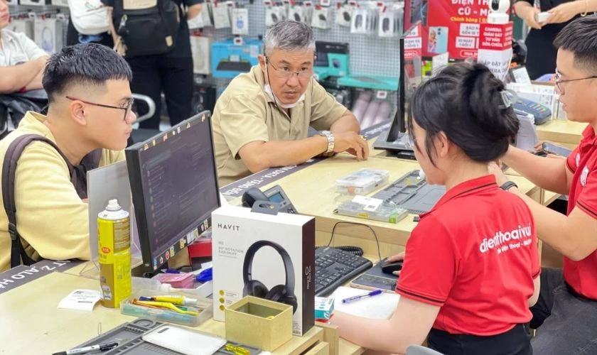 Đến cửa hàng Điện Thoại Vui để mua SIM MobiFone số đẹp