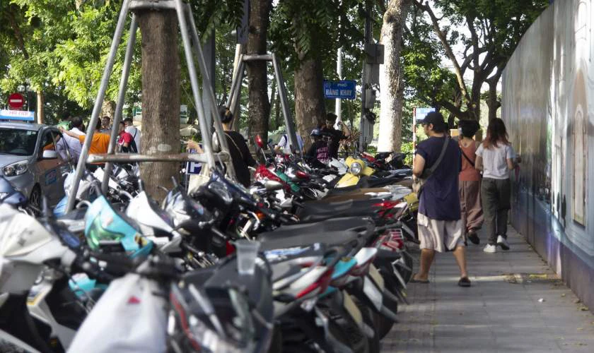 Địa điểm gửi xe bắn pháo hoa Tết dương lịch 2025 ở Hà Nội
