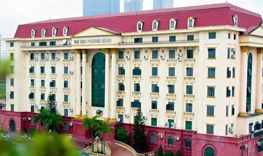 Điểm chuẩn Đại học Phương Đông biến động ra sao?