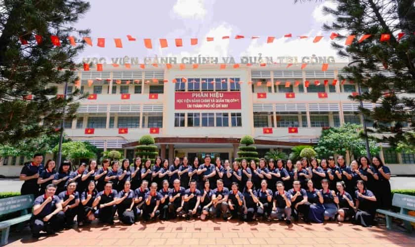 Tra cứu điểm chuẩn