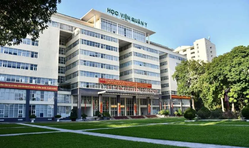 Điểm chuẩn hệ dân sự các năm gần đây