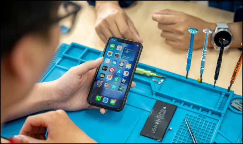 Điện thoại bị loạn cảm ứng không sửa được phải làm sao?