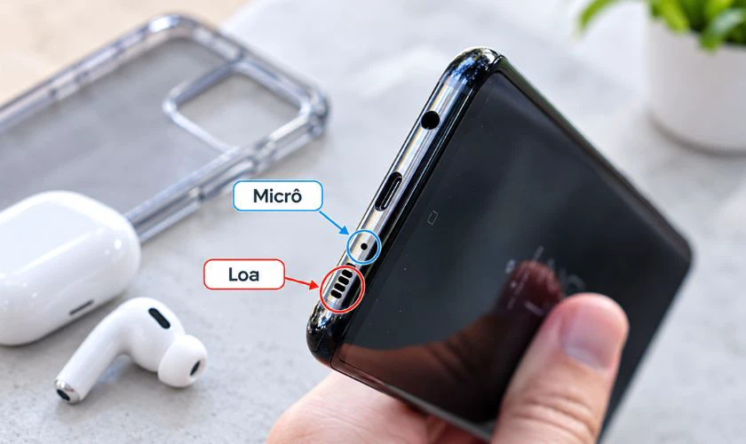 Micro, loa hoặc phụ kiện gặp sự cố