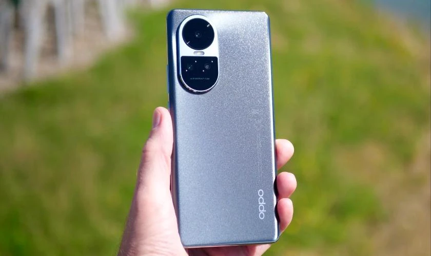 15 điện thoại cao cấp nhất của OPPO - OPPO Reno10 Pro