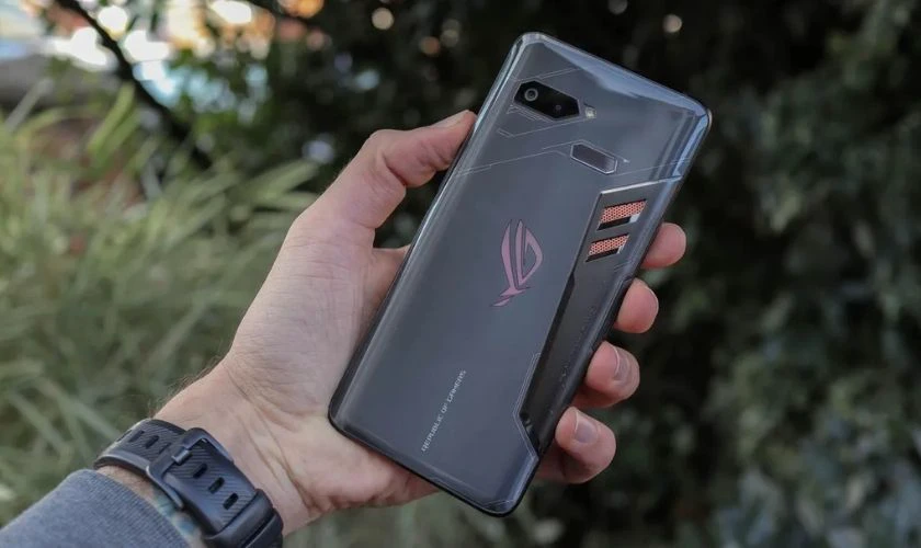 ASUS ROG Phone 9 FE – khoảng 17.990.000đ