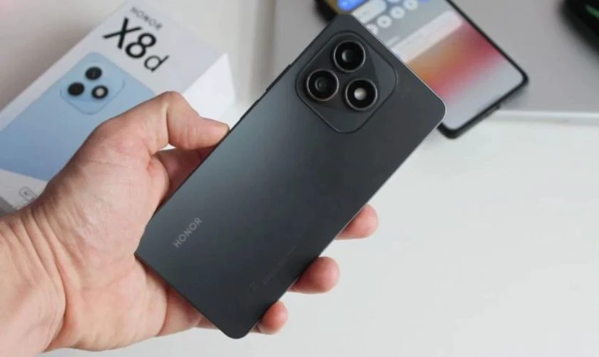Honor X8d gây ấn tượng với thiết kế mỏng nhẹ