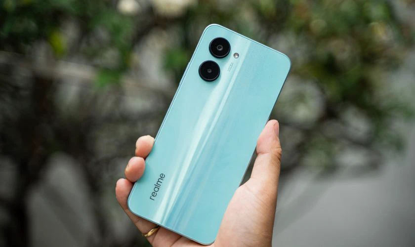 realme C33 là mẫu điện thoại giá rẻ phù hợp cho học sinh