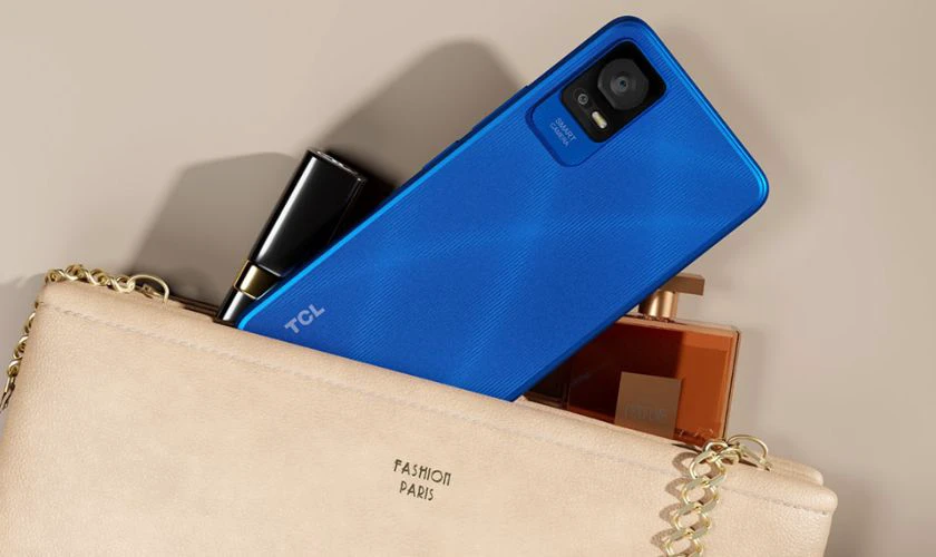 TCL 406S là lựa chọn cho học sinh cần smartphone giá rẻ