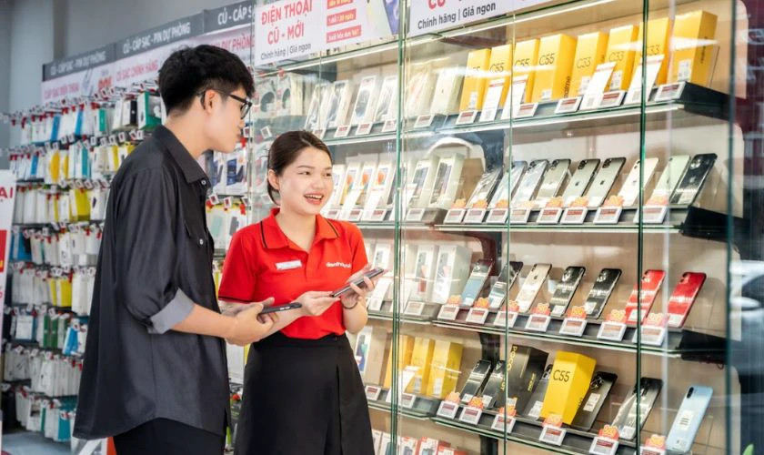Nên mua điện thoại cũ cho học sinh ở đâu giá rẻ, uy tín?