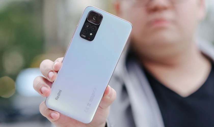 Điện thoại giá từ 4 đến 6 triệu nên mua - Xiaomi Redmi Note 11S