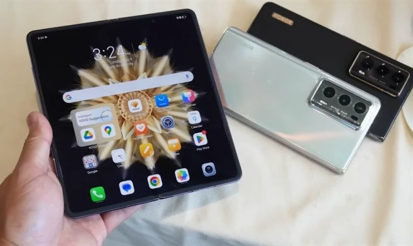 Honor Magic V2