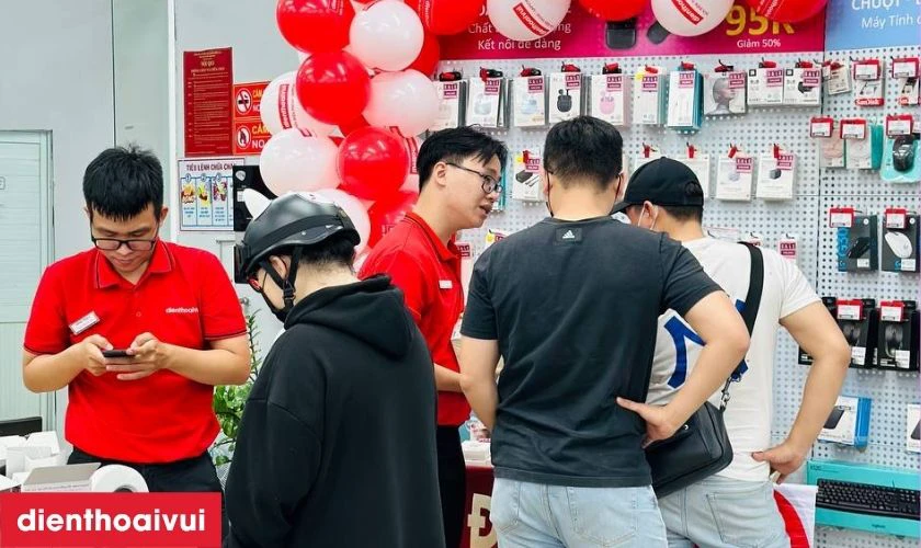 Mua điện thoại Itel gi&aacute; rẻ, ch&iacute;nh h&atilde;ng tại Điện Thoại Vui c&oacute; g&igrave; nổi bật