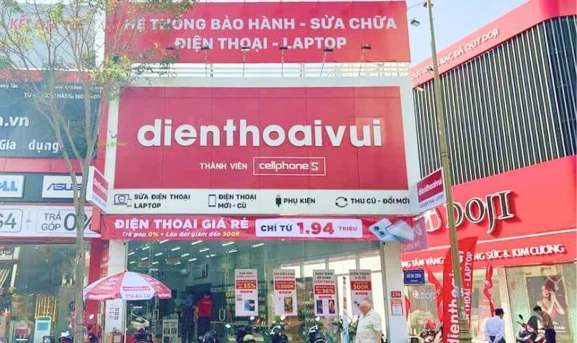 Chọn nơi mua điện thoại Like New thế nào để an tâm hơn