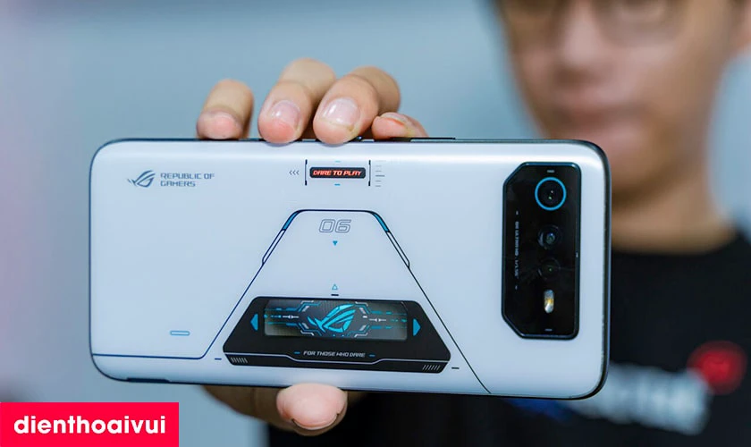C&oacute; n&ecirc;n mua smartphone ASUS hay kh&ocirc;ng?