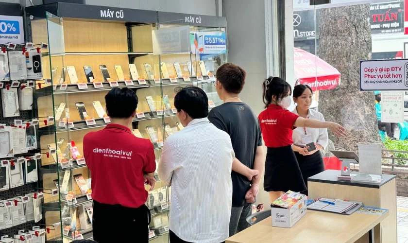 Sửa chữa lỗi điện thoại nhận SIM nhưng không có dịch vụ tại Điện Thoại Vui