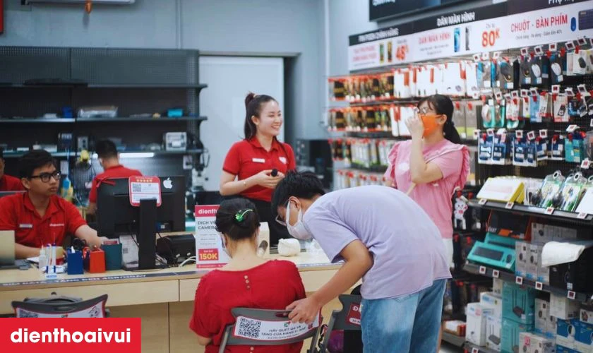 Tại sao n&ecirc;n mua điện thoại Realme mới nhất tại Điện Thoại Vui?