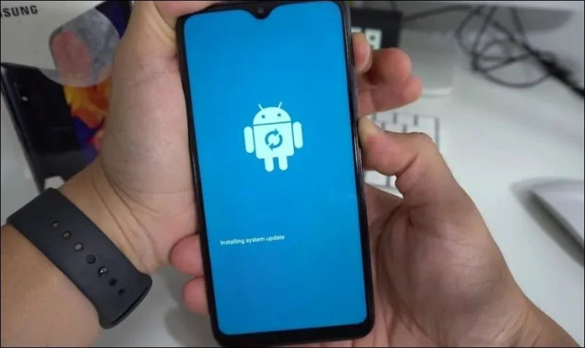Thực hiện Hard reset lại m&aacute;y để sửa lỗi phần mềm tr&ecirc;n điện thoại Samsung