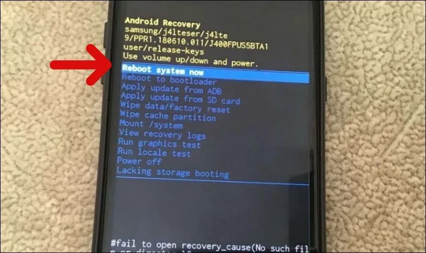 Nhấn n&uacute;t nguồn lần nữa để chọn Reboot system now